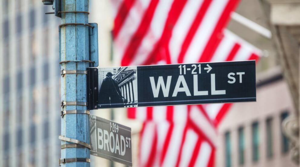 Уолл-стрит последует за Goldman Sachs