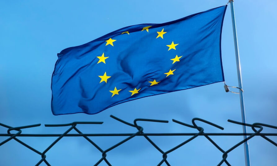 ЕС одобряет правила борьбы с анонимностью криптовалюты