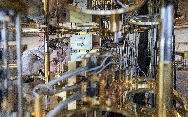 Китай представил ОС для квантовых компьютеров