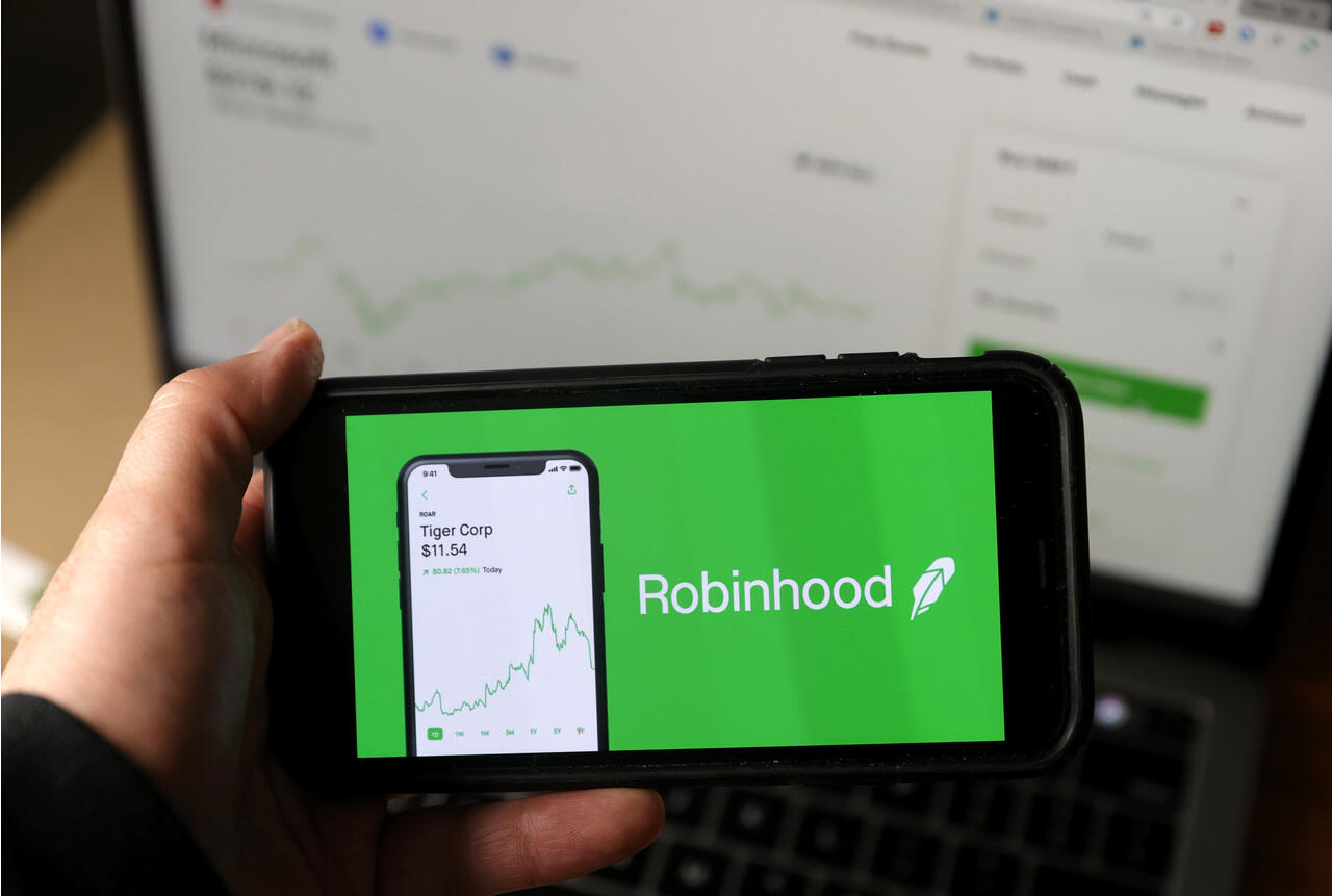 Дебют Robinhood на бирже стал одним из худших в США