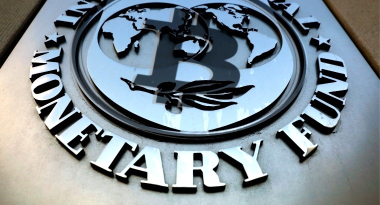 МВФ сообщает о рисках для рынка акций и BTC